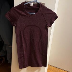 Lululemon top